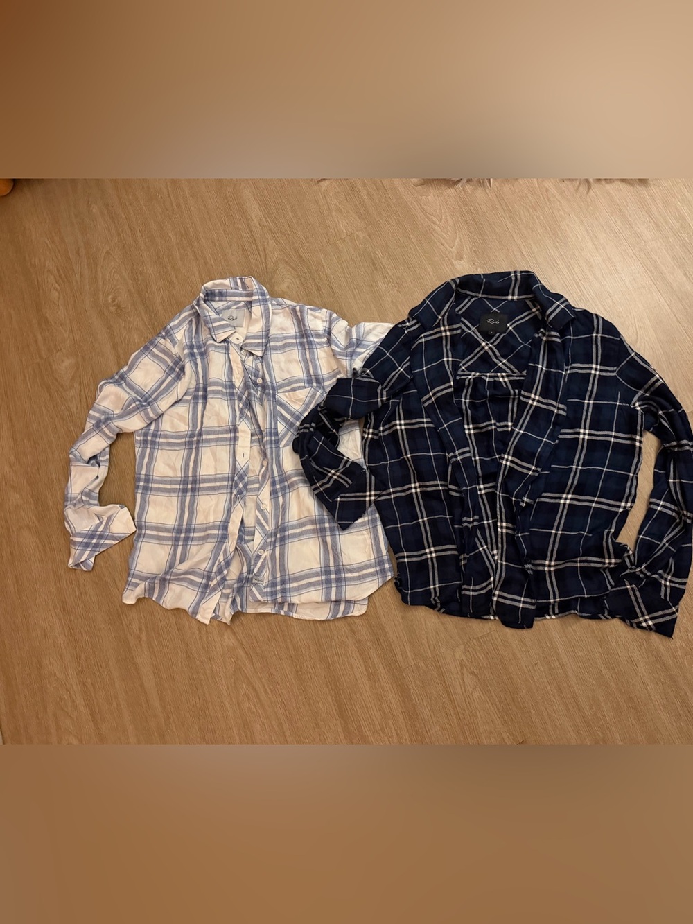 Rails Hunter Flannel Button Down Shirt Lot of 2 Size Small Like New